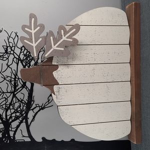 Pumpkin Wood Slat White Shelf Mantelpiece Sitter Fall Harvest Display Decoration